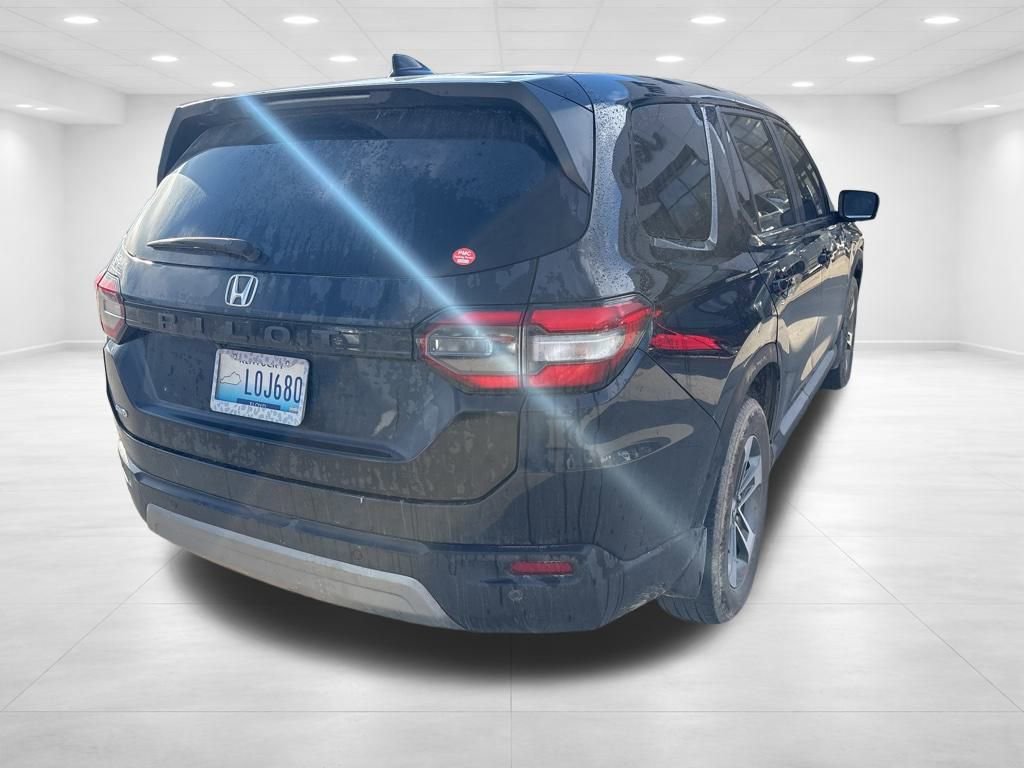 Used 2025 Honda Pilot EX-L image 7