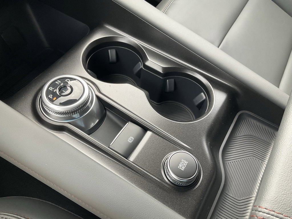 New 2026 Ford Explorer Active image 8