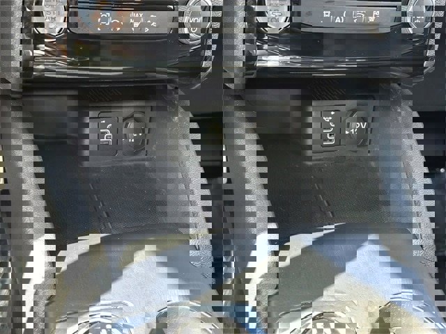 Certified 2024 Ford Escape ST-Line w/ Tech Pack #1 image 12