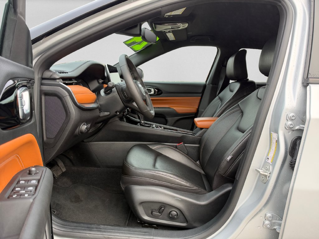 Used 2024 Jeep Compass Limited AWD/4WD image 22