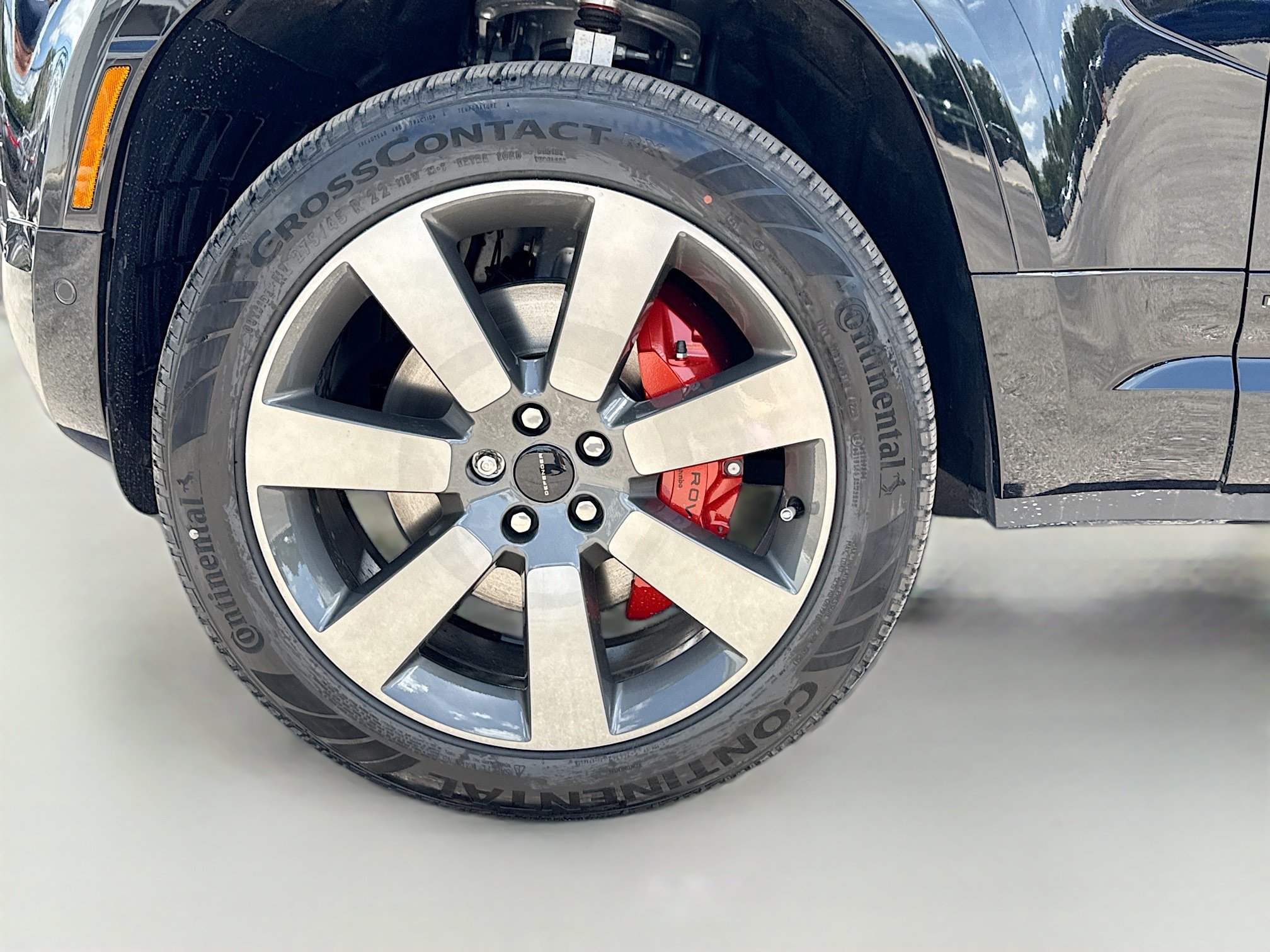 New 2026 Land Rover Defender 110 X AWD/4WD image 42