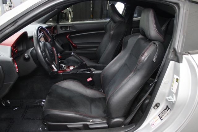 Used 2013 Subaru BRZ Limited w/ Popular Pkg 1A RWD image 11