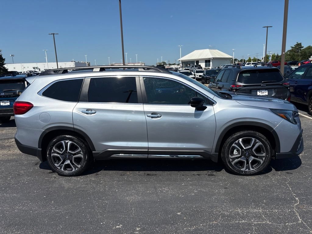 Certified 2026 Subaru Ascent Touring AWD/4WD image 2