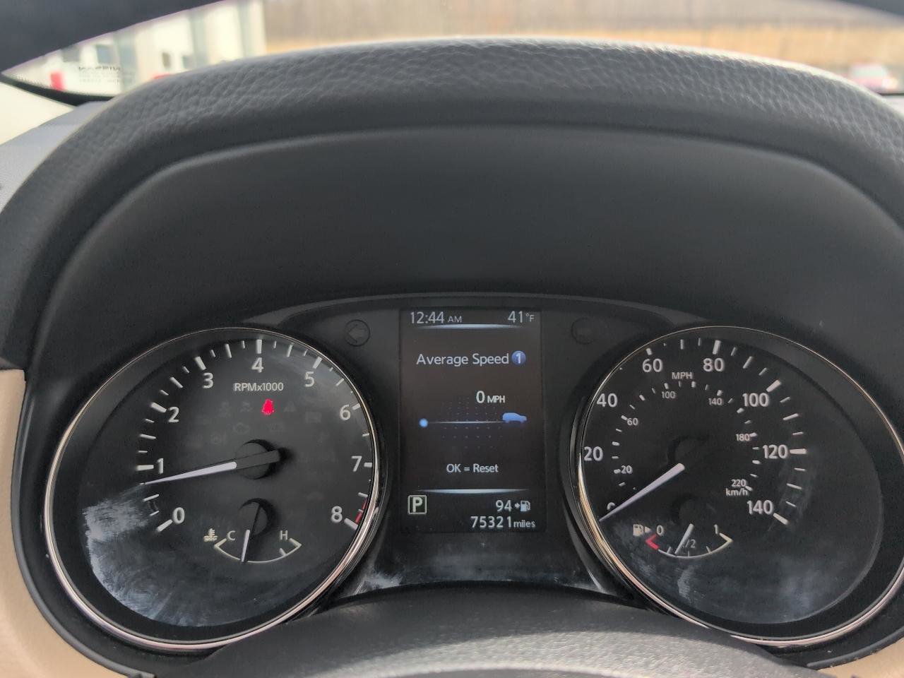 Used 2017 Nissan Rogue SV image 16