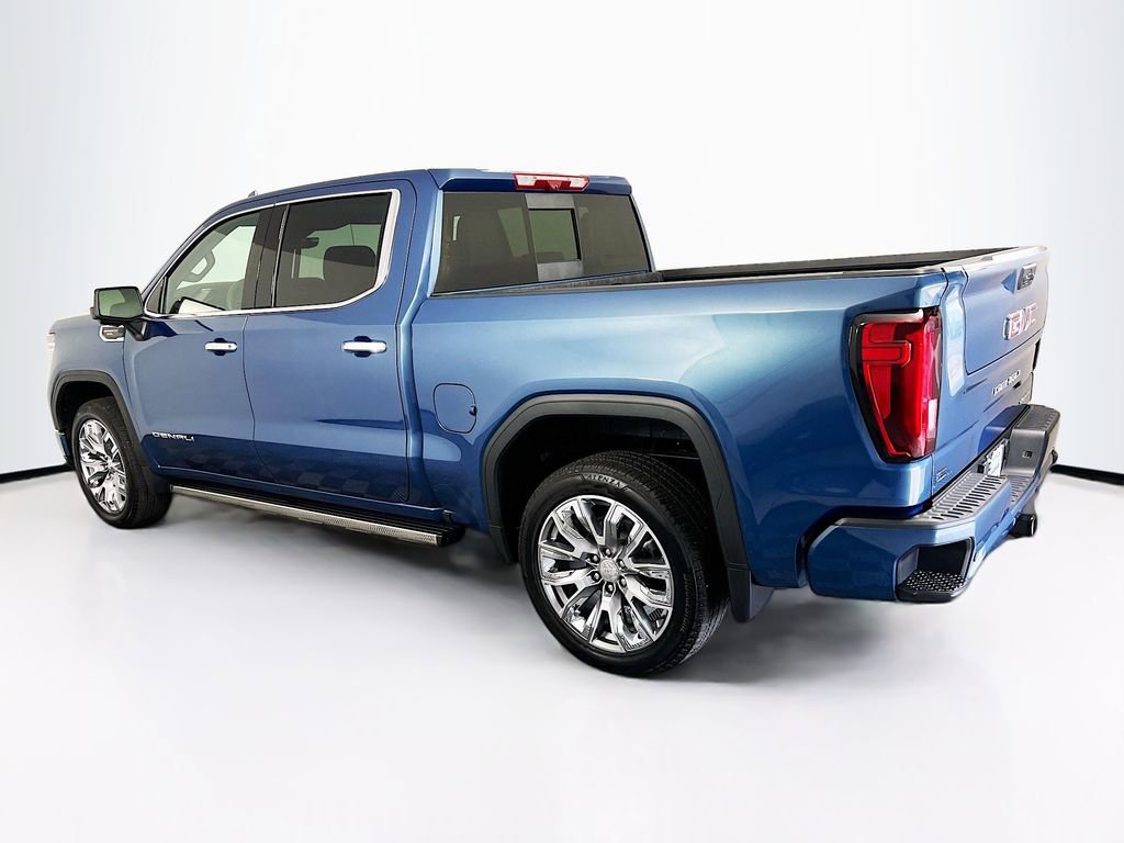 Used 2025 GMC Sierra 1500 Denali AWD/4WD image 5