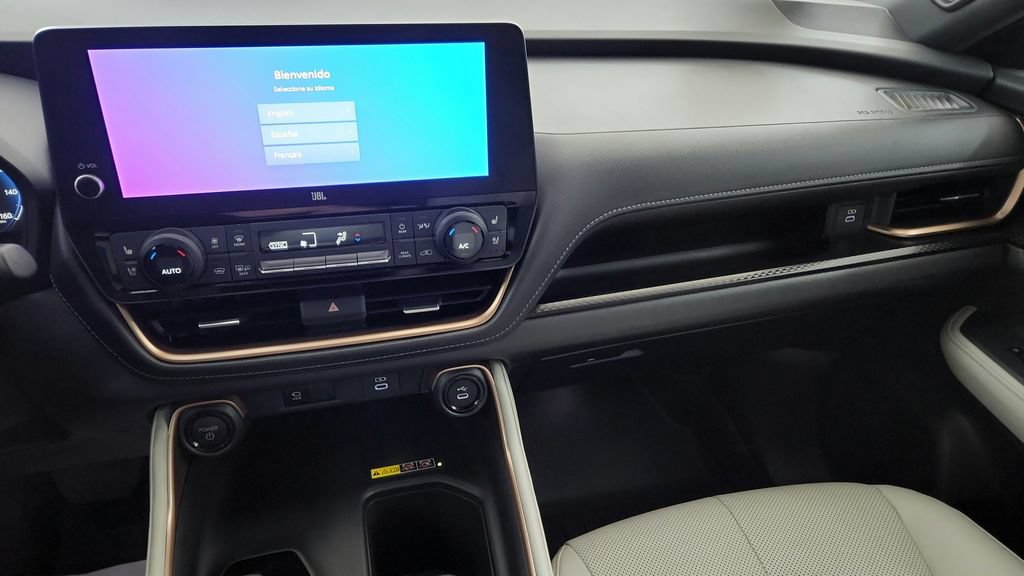 Certified 2025 Toyota Grand Highlander AWD Hybrid image 30