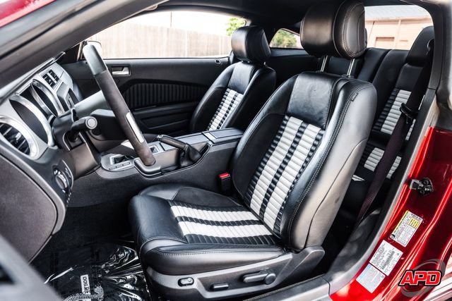 Used 2014 Ford Mustang Shelby GT500 w/ Equipment Group 821A RWD image 4