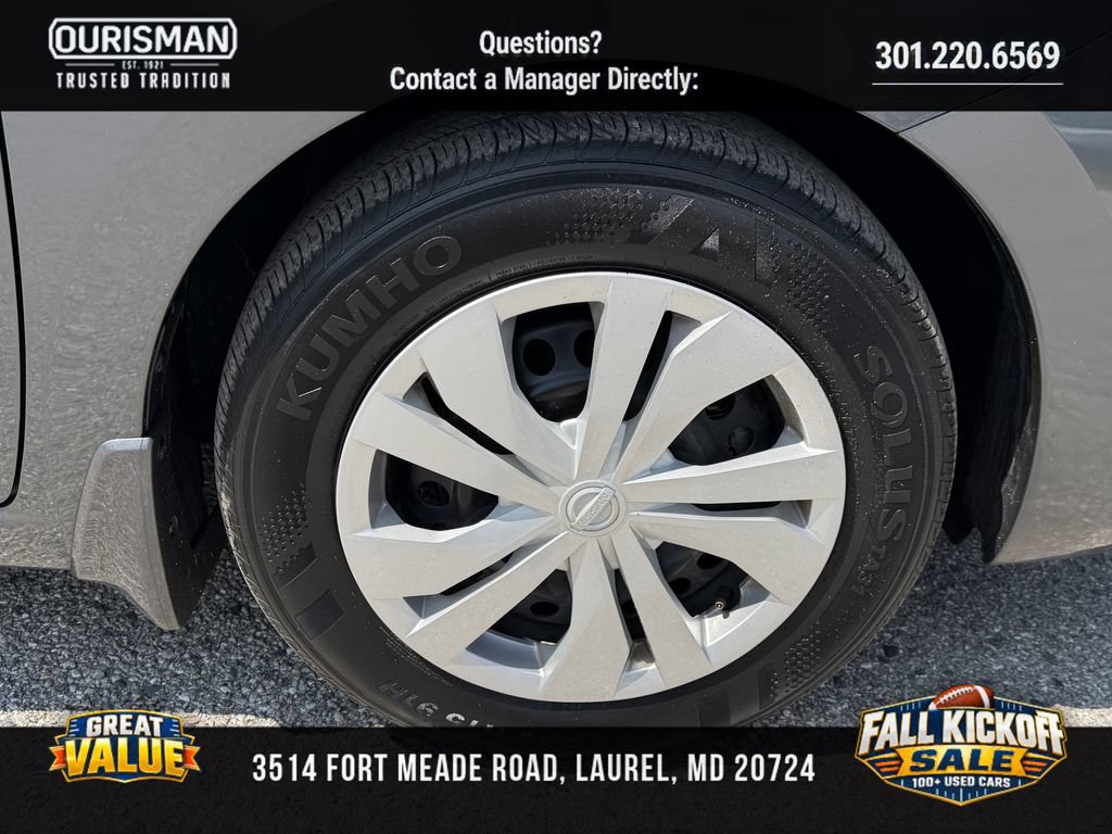 Used 2025 Nissan Versa S w/ Trunk Package FWD image 7