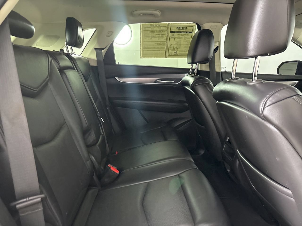 Used 2017 Cadillac XT5 Luxury w/ Driver Awareness Package FWD image 28
