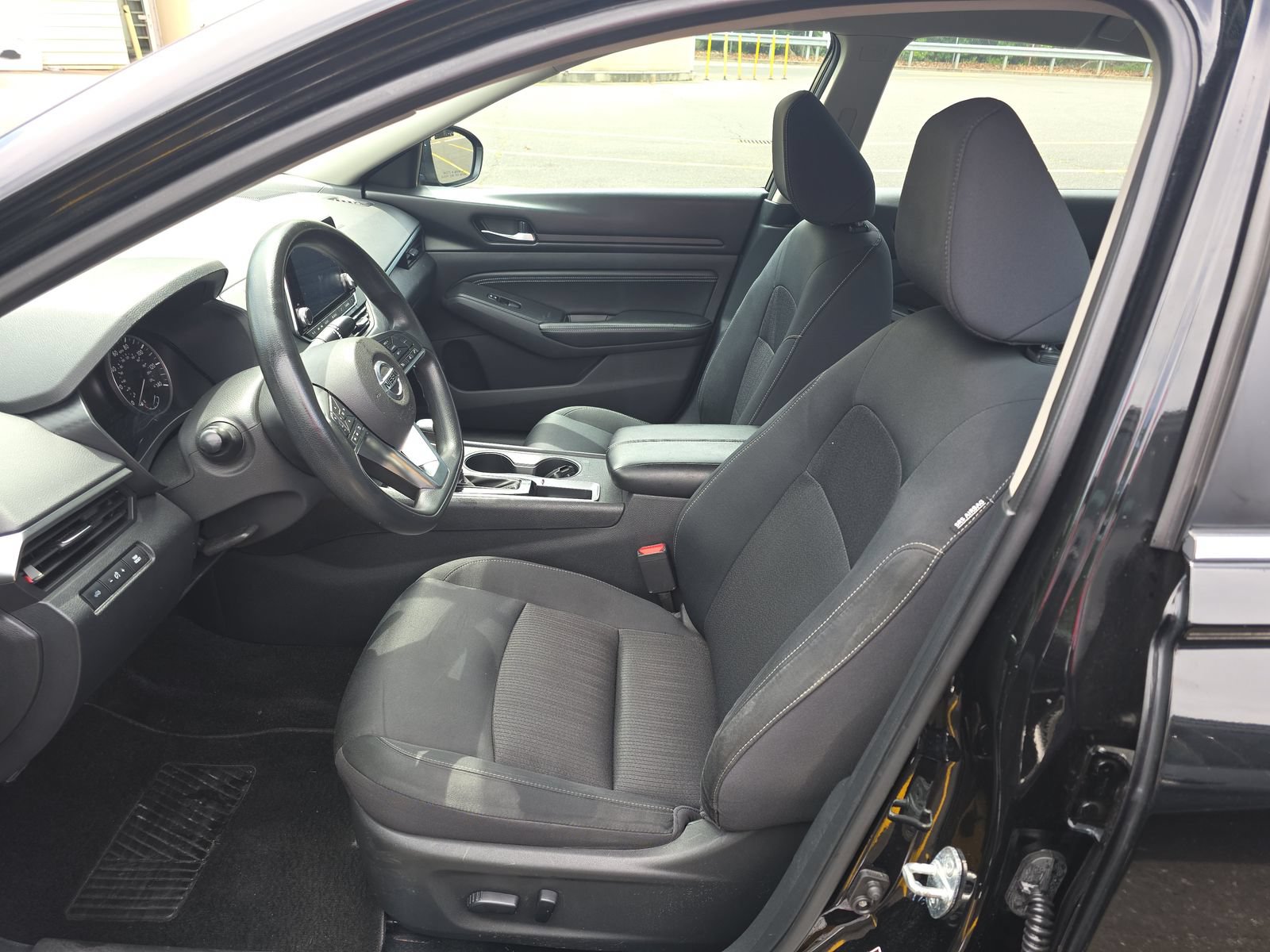 Used 2019 Nissan Altima 2.5 S FWD image 7
