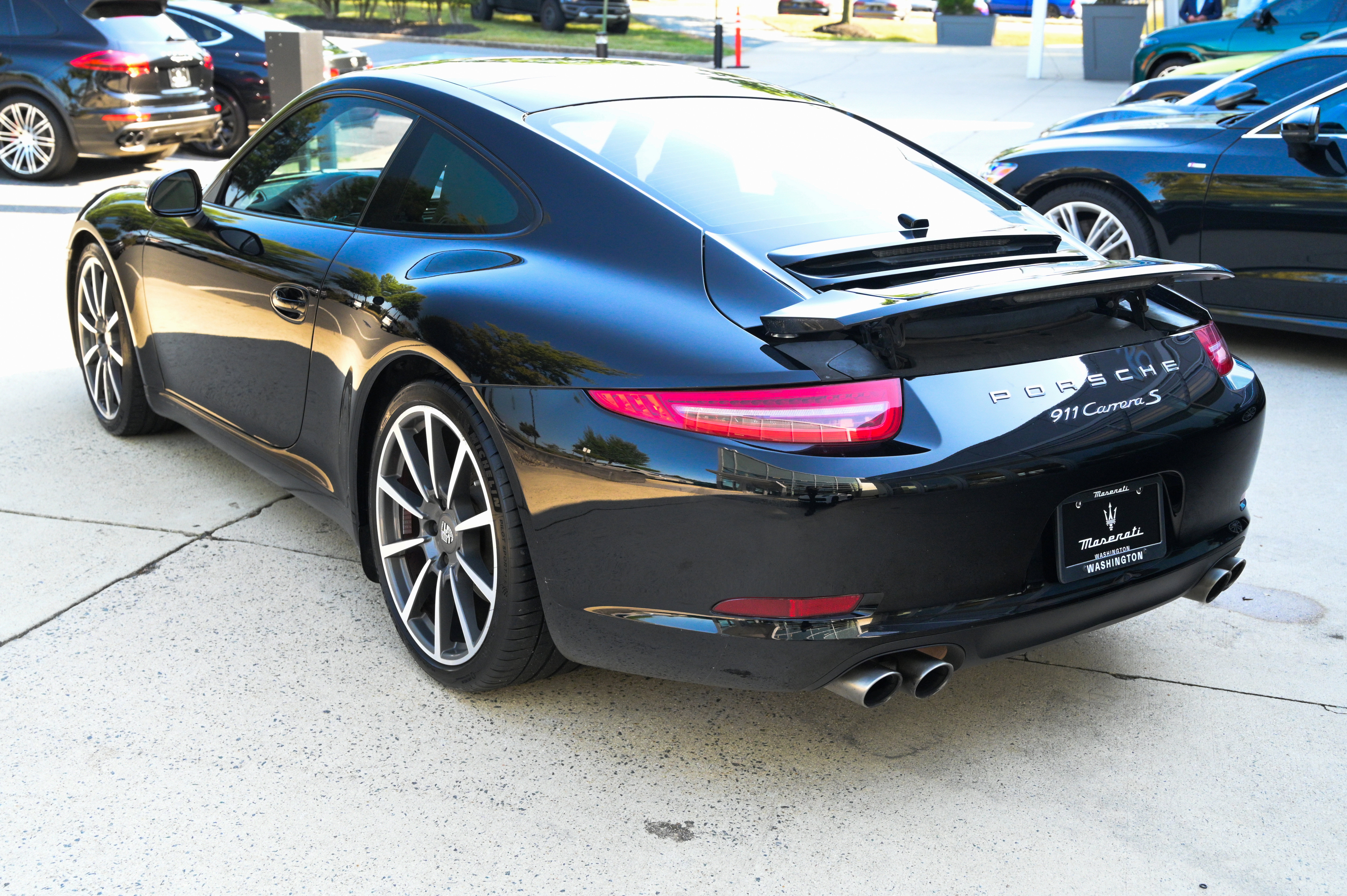 Used 2013 Porsche 911 Carrera S image 7