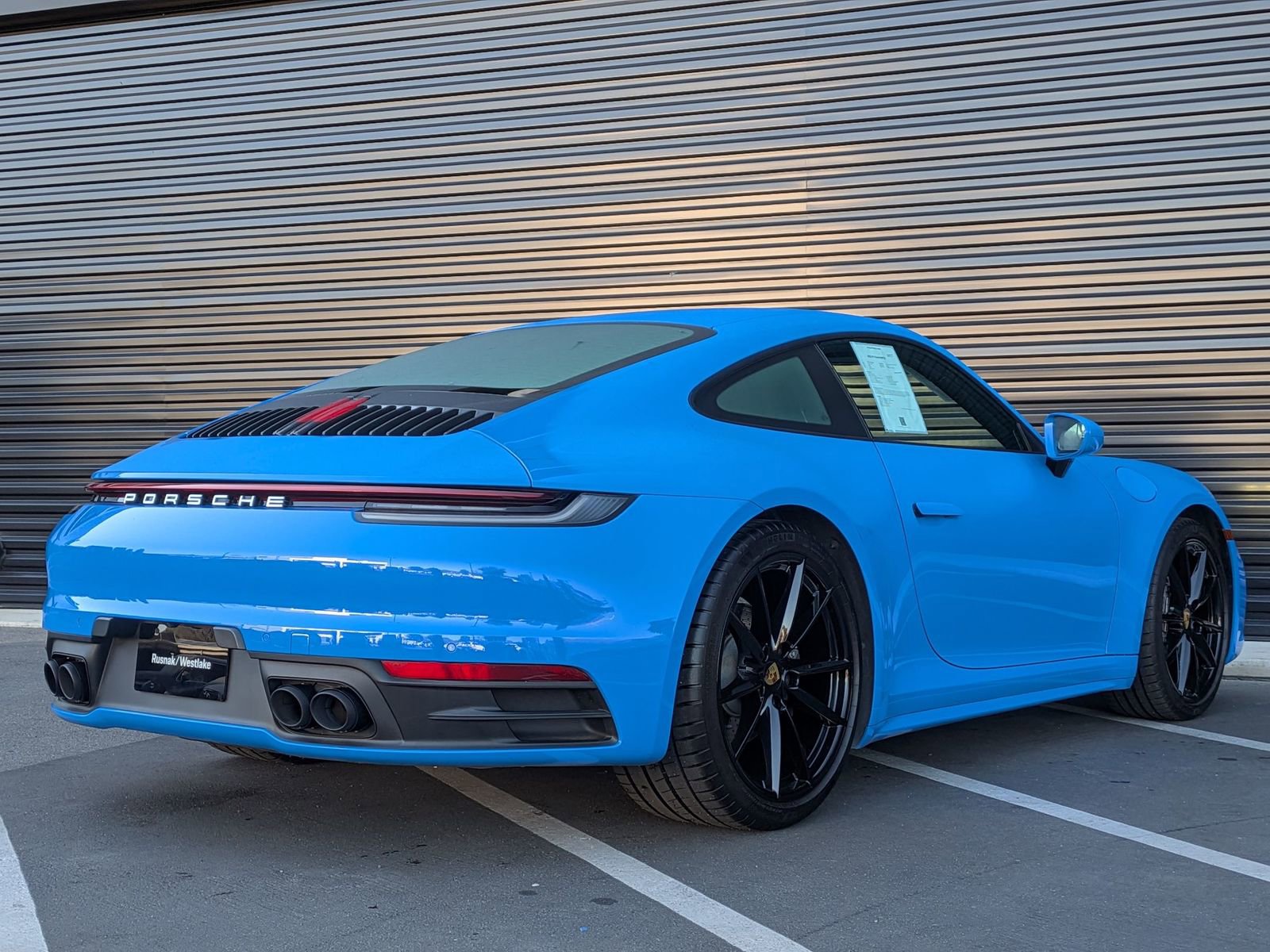 Certified 2022 Porsche 911 Carrera RWD image 9