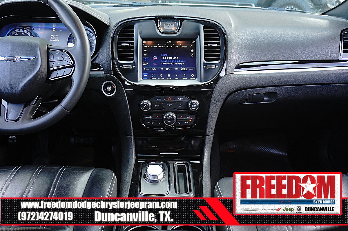 Used 2023 Chrysler 300 S RWD image 19