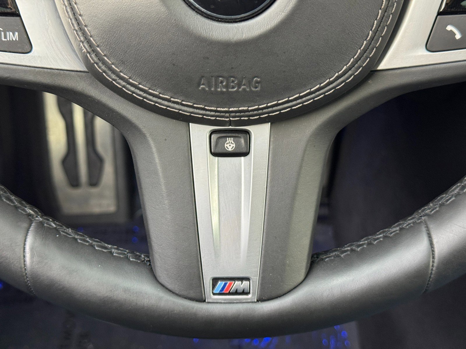 Used 2020 BMW 840i Gran Coupe w/ M Sport Package image 25