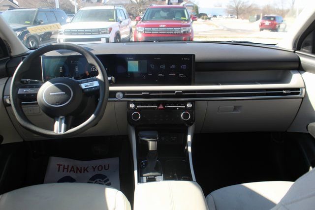 Used 2025 Hyundai Tucson SEL image 11