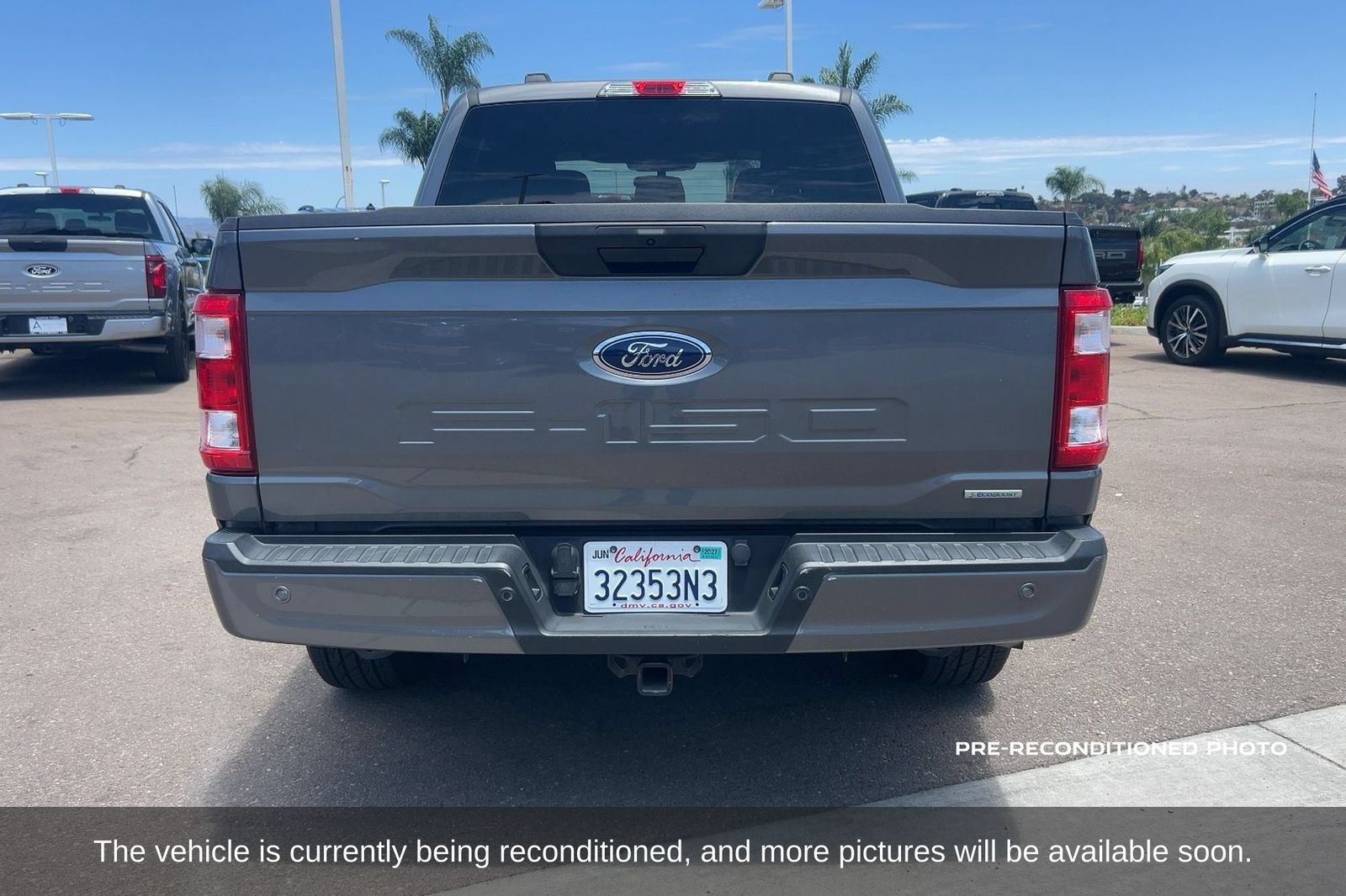 Used 2022 Ford F150 XL w/ STX Appearance Package RWD image 7