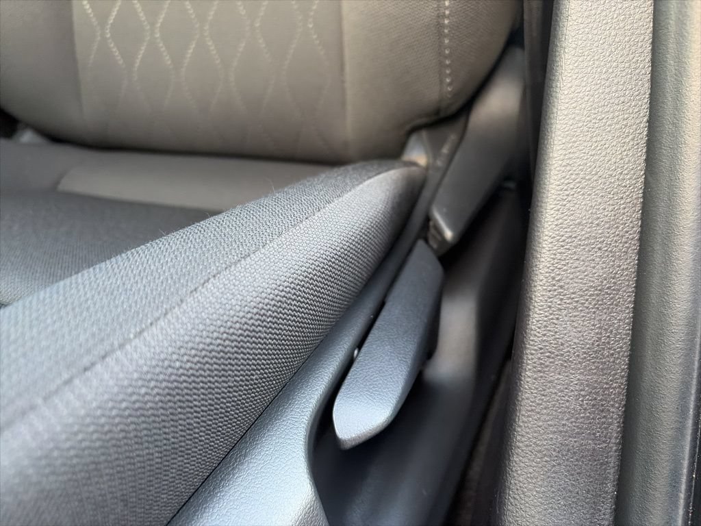 Used 2026 Toyota Corolla LE FWD image 11