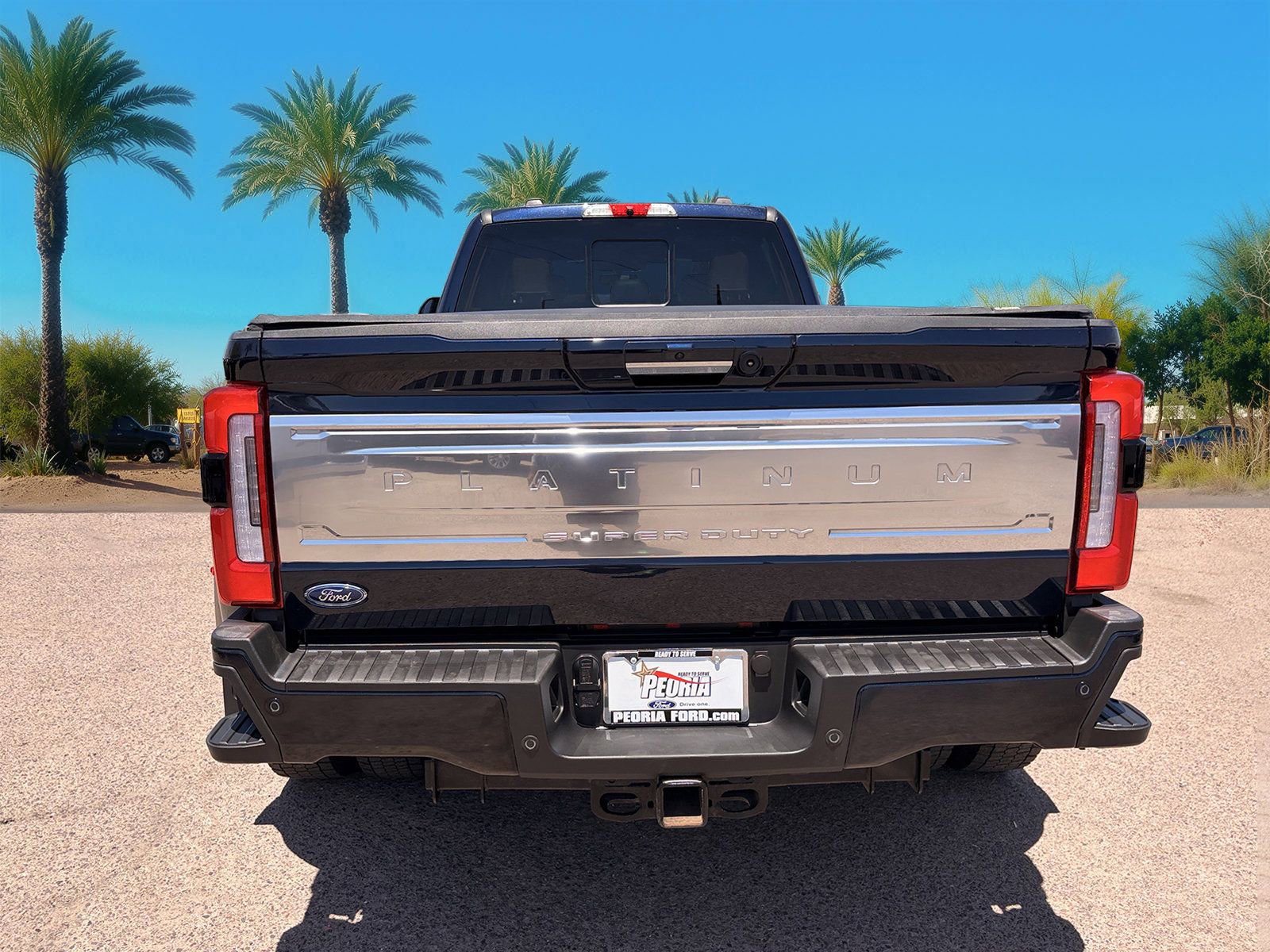Certified 2024 Ford F450 Platinum w/ FX4 Off-Road Package AWD/4WD image 4