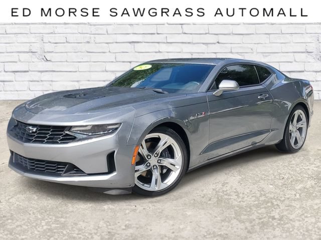 Used 2021 Chevrolet Camaro LT RWD image 1