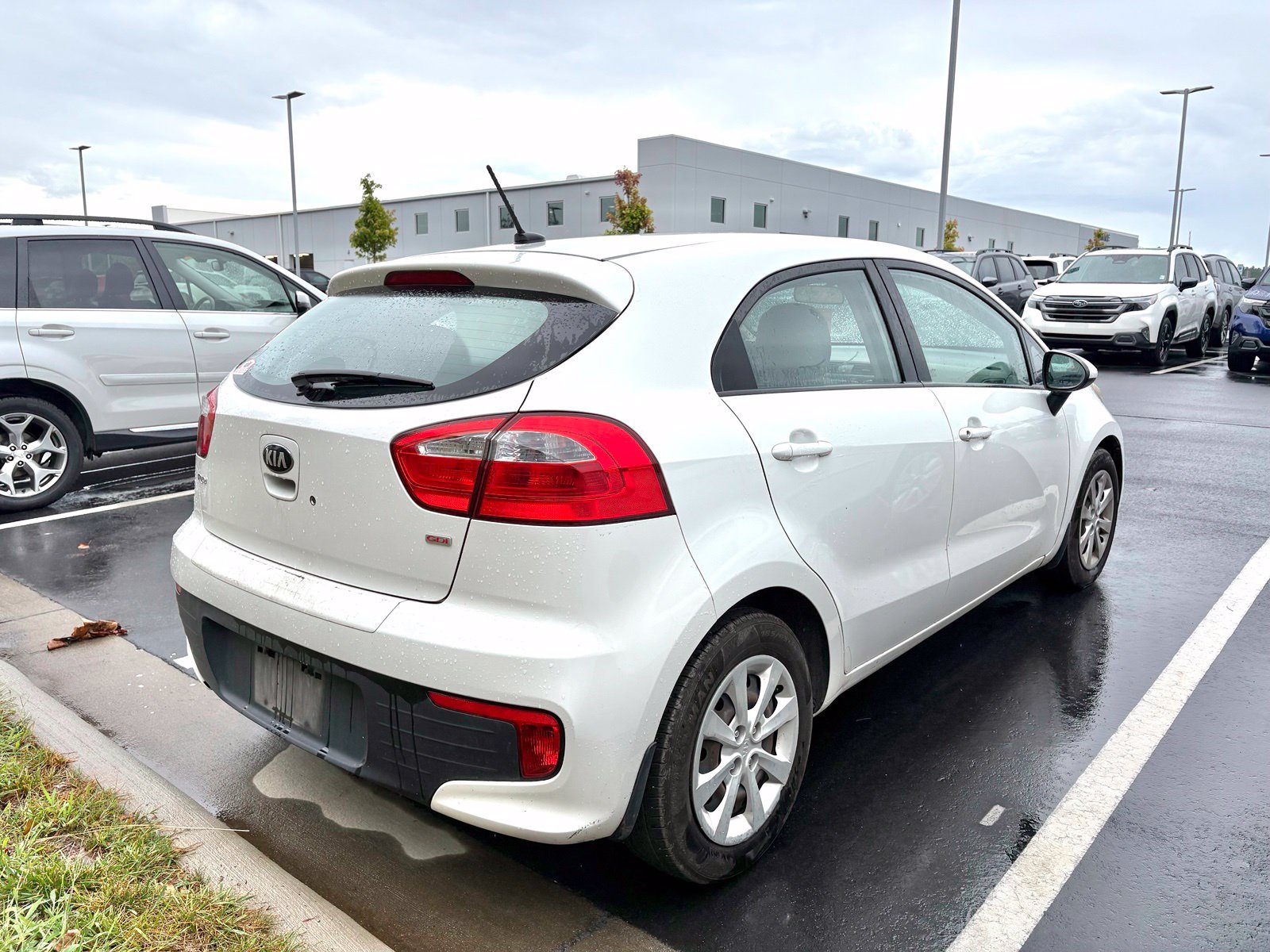 Used 2017 Kia Rio LX FWD image 6