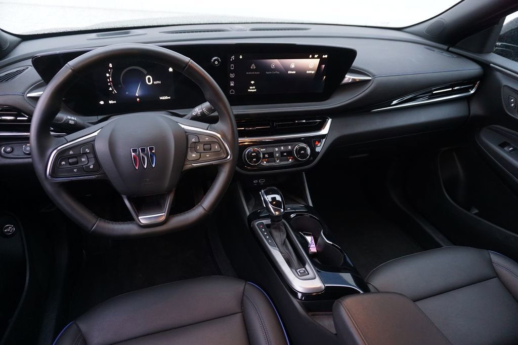 Used 2024 Buick Envista Sport Touring w/ Convenience I Package image 14