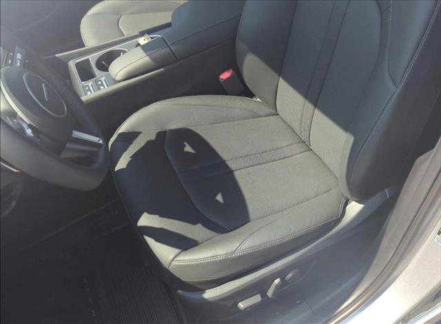 New 2025 Hyundai Sonata Limited image 4