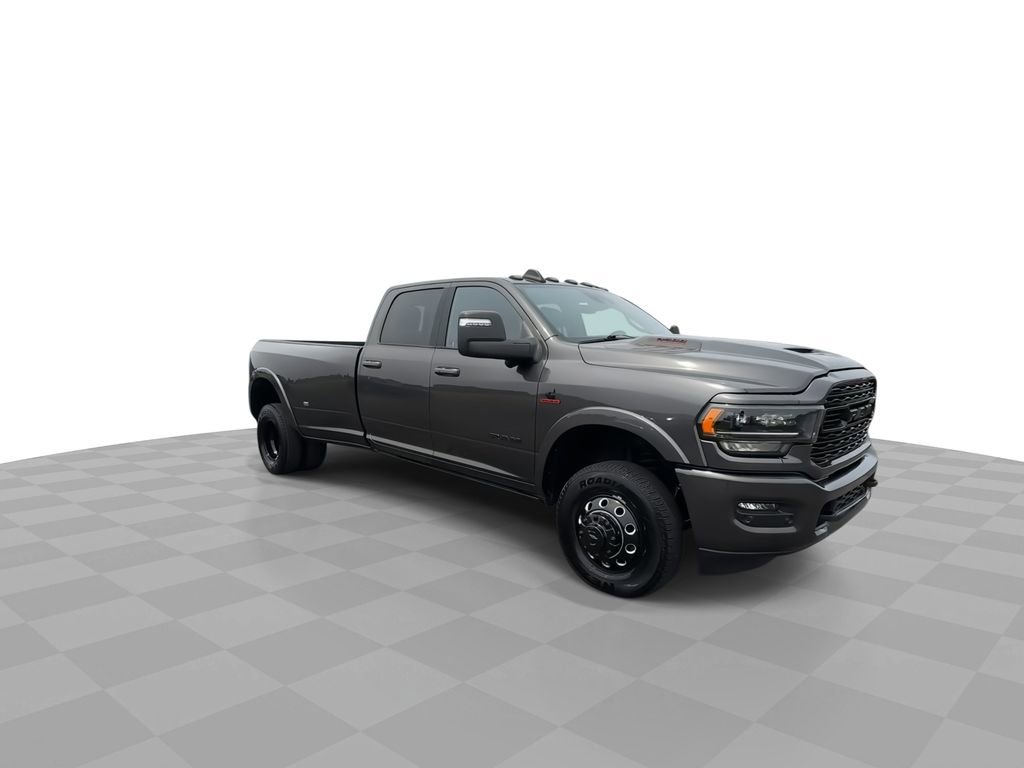 Used 2024 RAM 3500 Limited w/ Night Edition AWD/4WD image 2