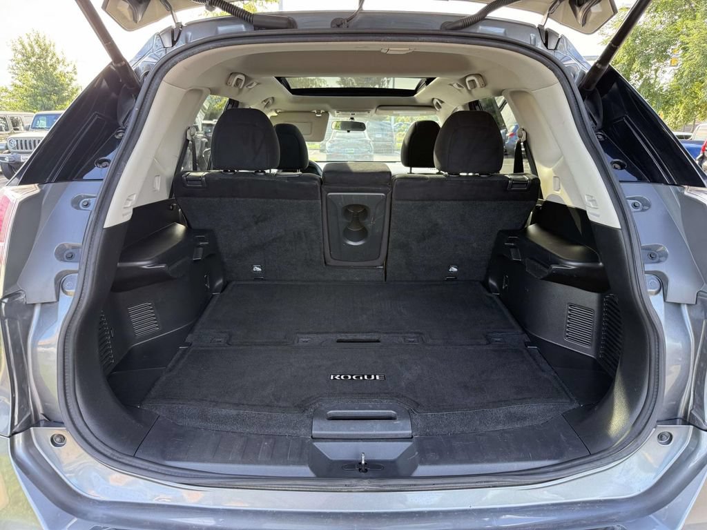 Used 2015 Nissan Rogue SV w/ SV Premium Package AWD/4WD image 33