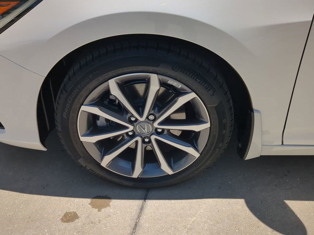 New 2025 Acura Integra Base image 11