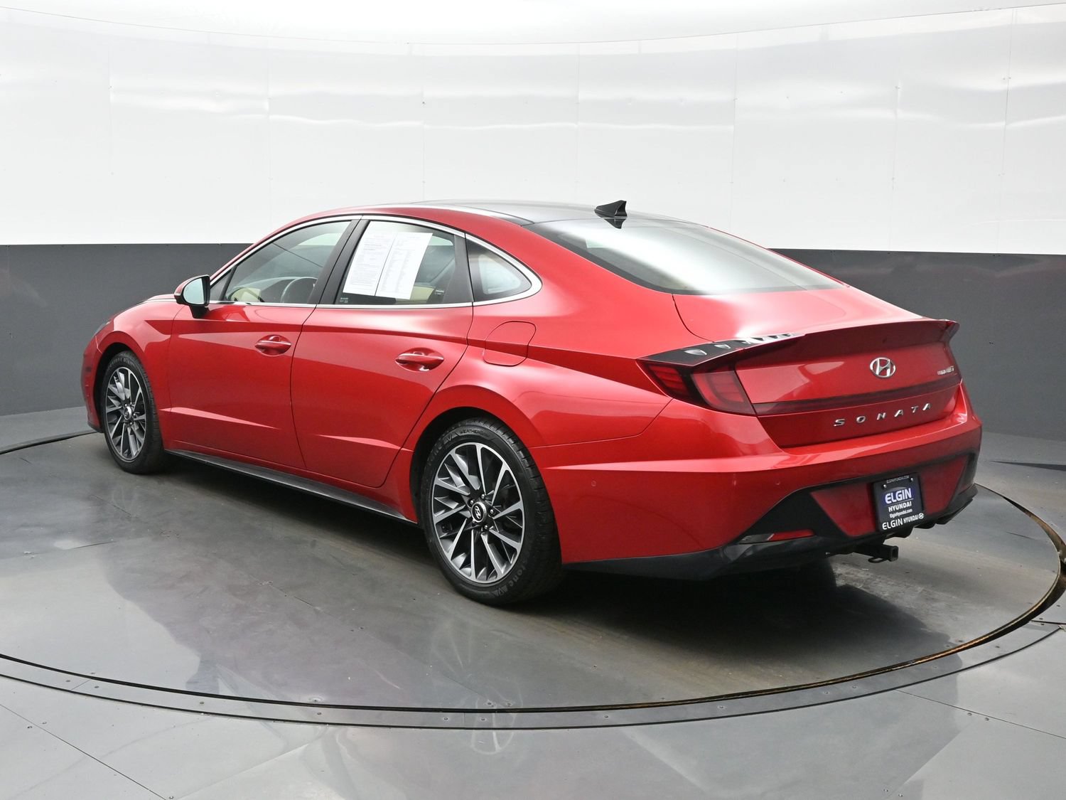 Certified 2022 Hyundai Sonata Limited w/ Cargo Package FWD image 4