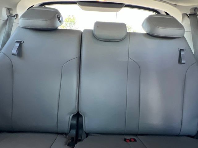 Used 2022 Toyota Sienna XLE w/ XLE Plus Package FWD image 31