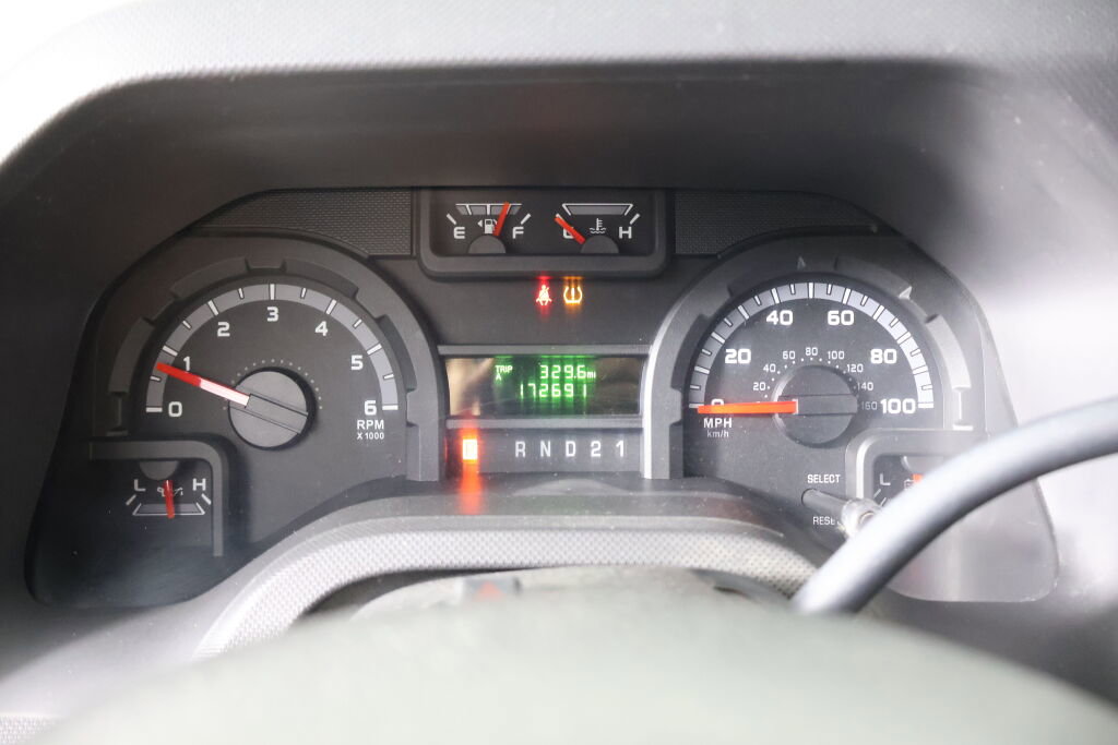 Used 2013 Ford E-150 and Econoline 150 image 26