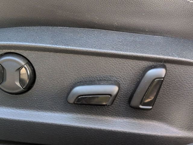 Used 2017 Volkswagen Golf 4-Door image 13