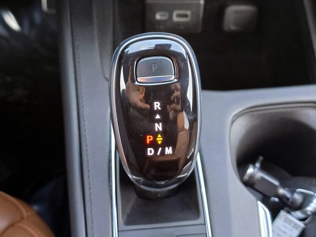 Used 2023 Cadillac XT4 Sport FWD image 16
