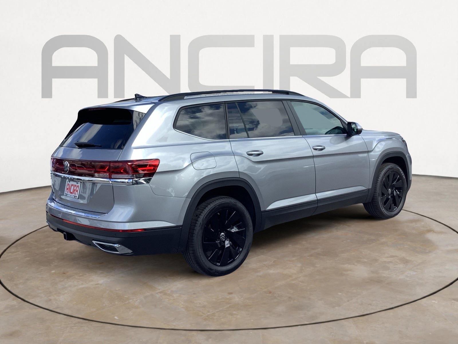 New 2026 Volkswagen Atlas SE FWD image 8