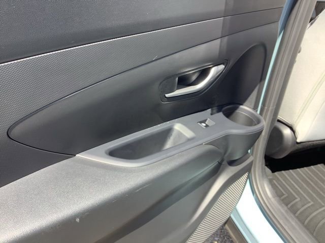 Certified 2025 Hyundai Santa Cruz SE FWD image 16