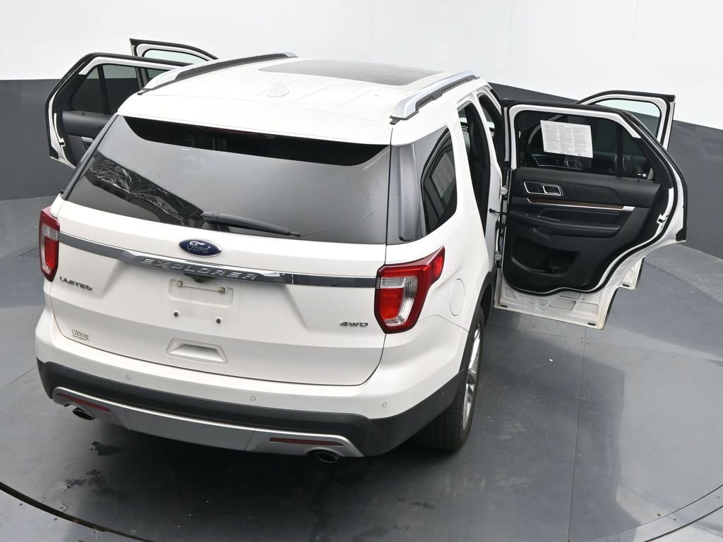 Used 2017 Ford Explorer Limited w/ Equipment Group 301A image 69