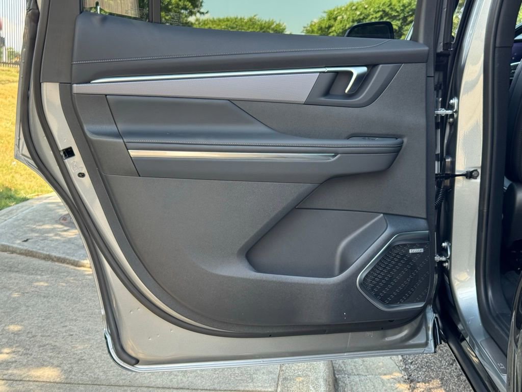 New 2025 Buick Enclave Sport Touring w/ Super Cruise Package image 20