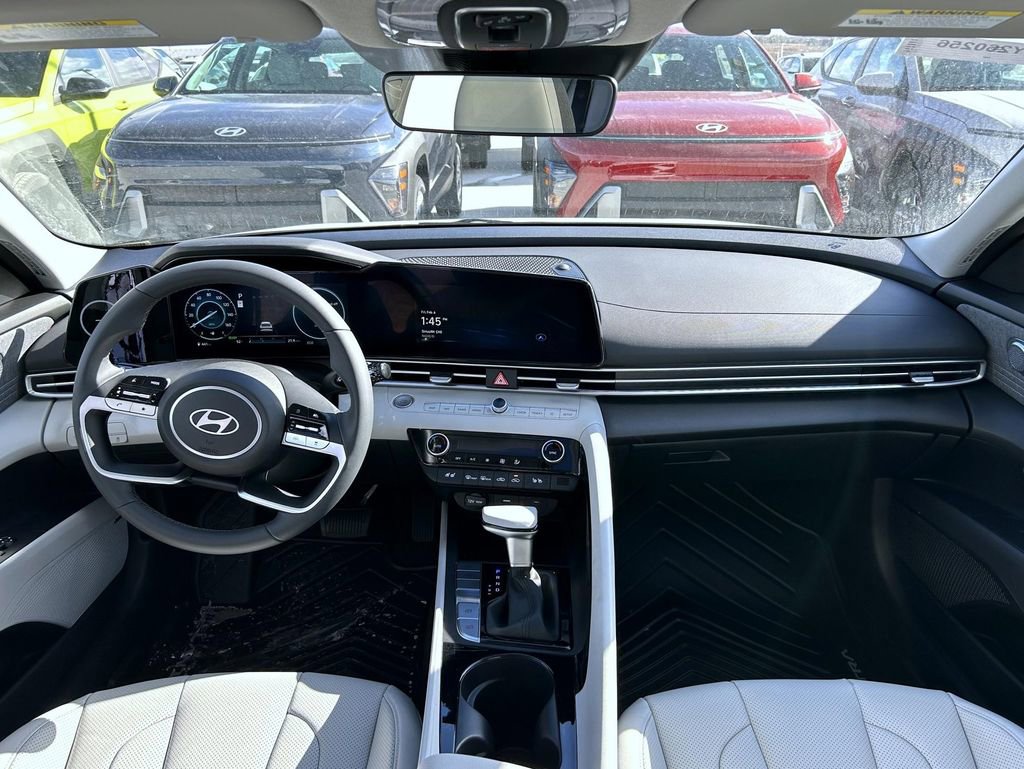 New 2026 Hyundai Elantra Limited image 12