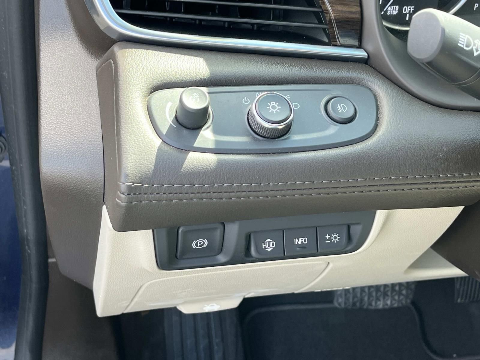 Used 2017 Buick LaCrosse Premium w/ Driver Confidence Package #2 image 29