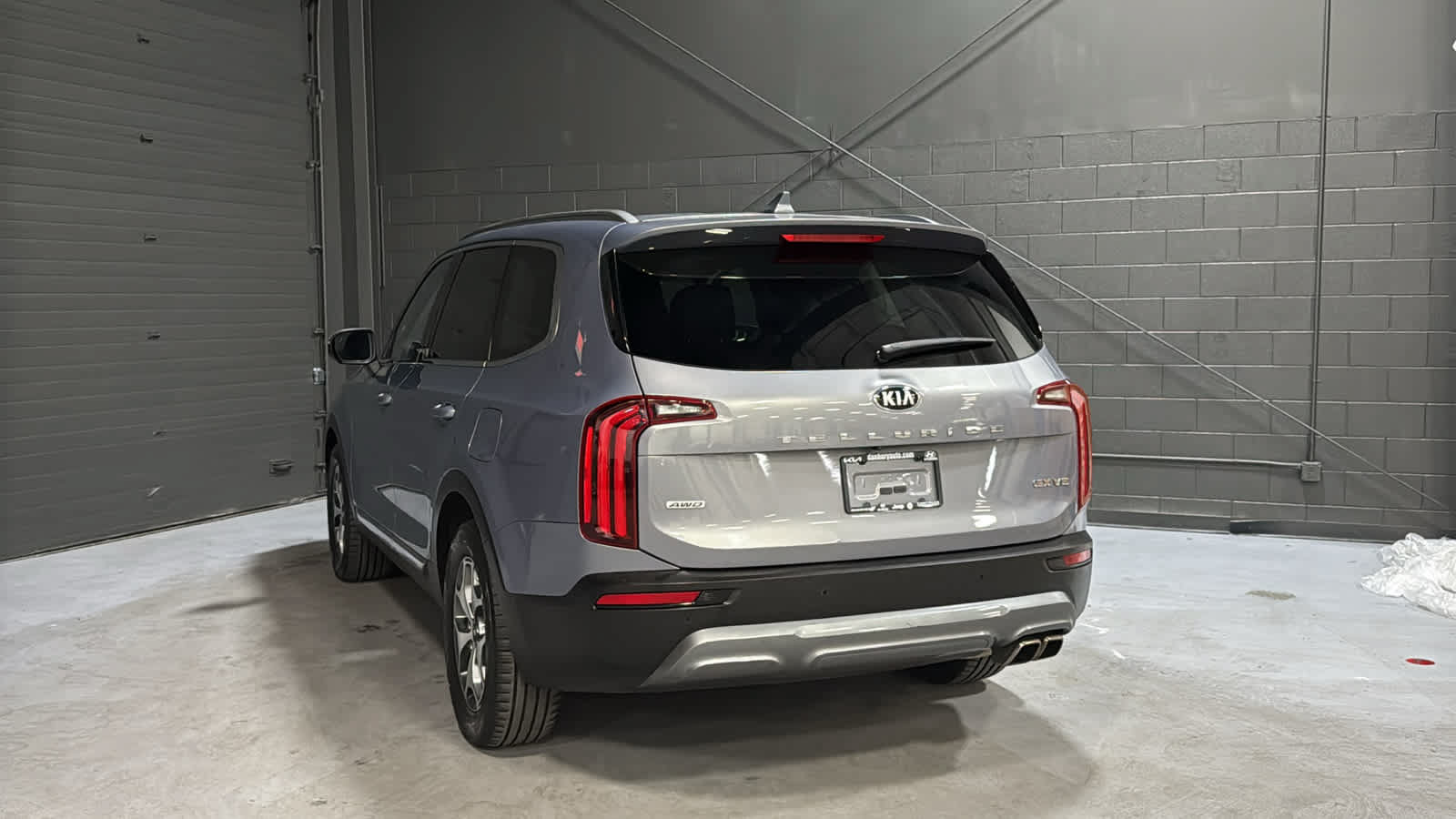Used 2020 Kia Telluride EX AWD/4WD image 6