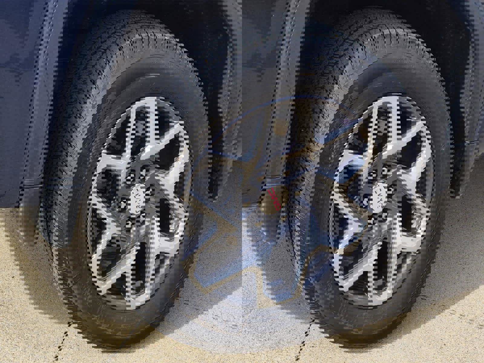 Certified 2022 GMC Sierra 1500 SLT w/ SLT Convenience Package image 7