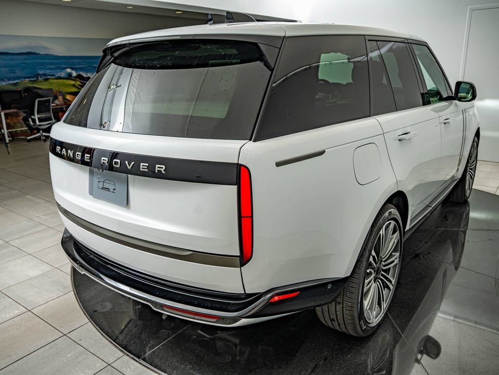 New 2026 Land Rover Range Rover SE AWD/4WD image 16
