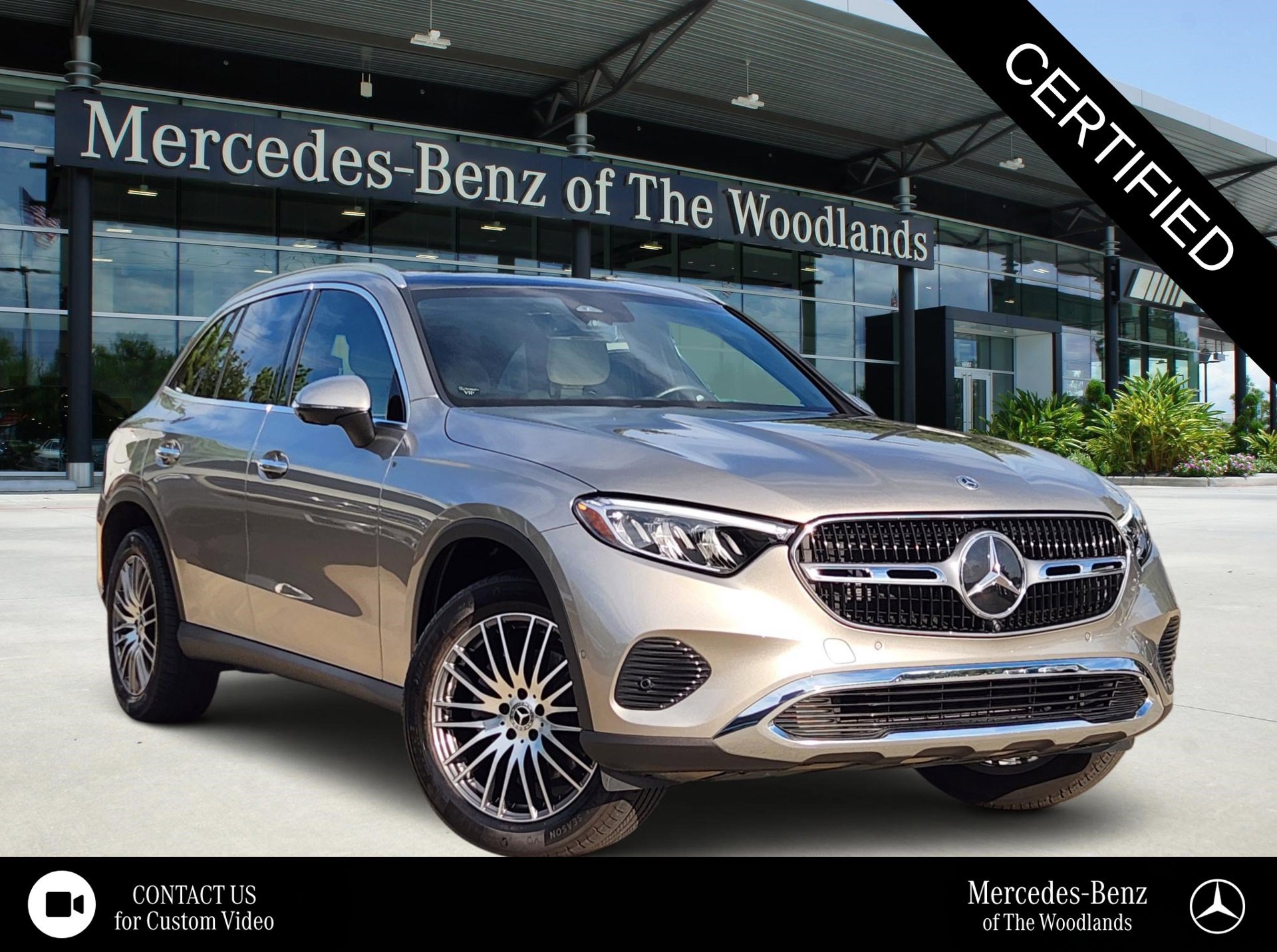 Certified 2024 Mercedes-Benz GLC 300 image 1