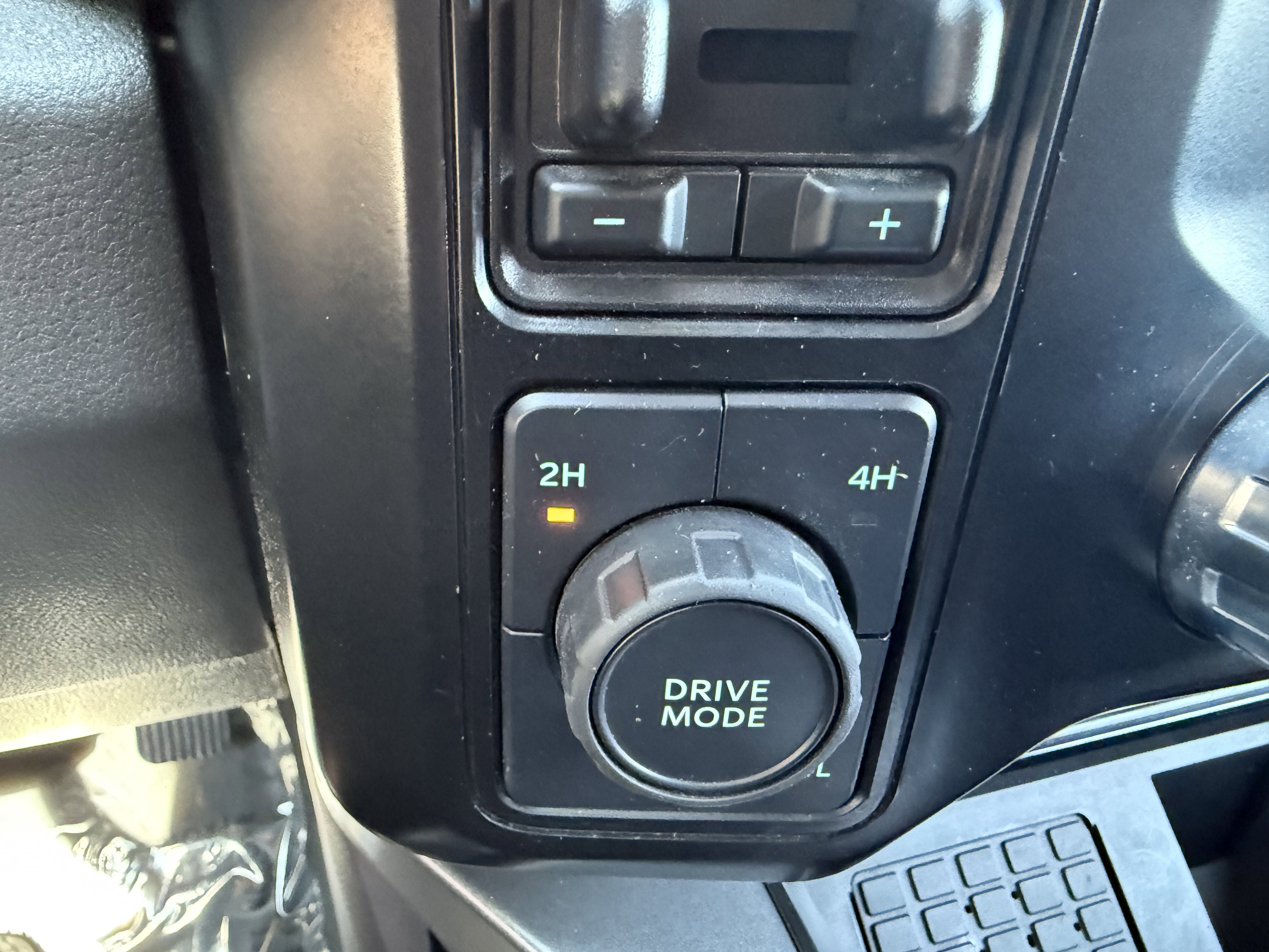 Used 2024 Ford F250 Lariat w/ Lariat Ultimate Package image 29