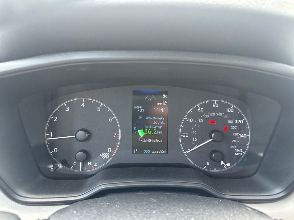 Certified 2023 Toyota Corolla Cross LE AWD/4WD image 17