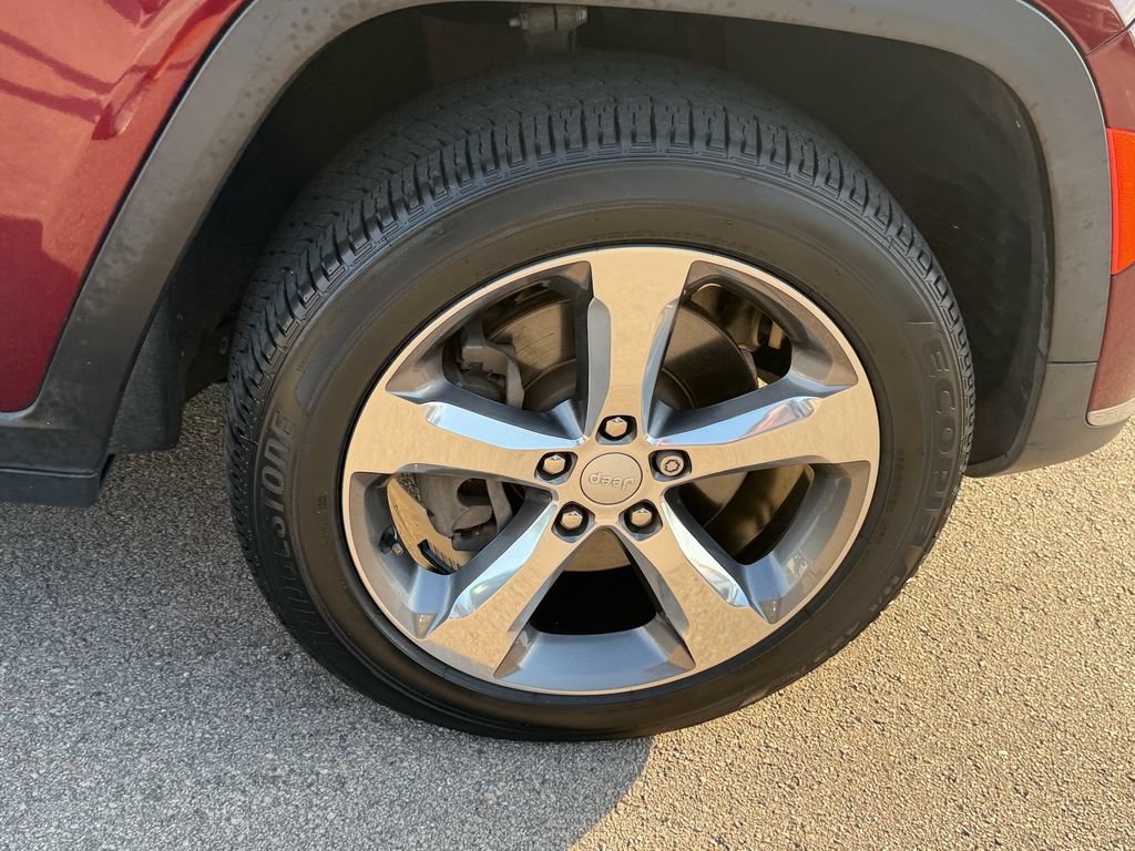 Used 2021 Jeep Grand Cherokee L Limited RWD image 18