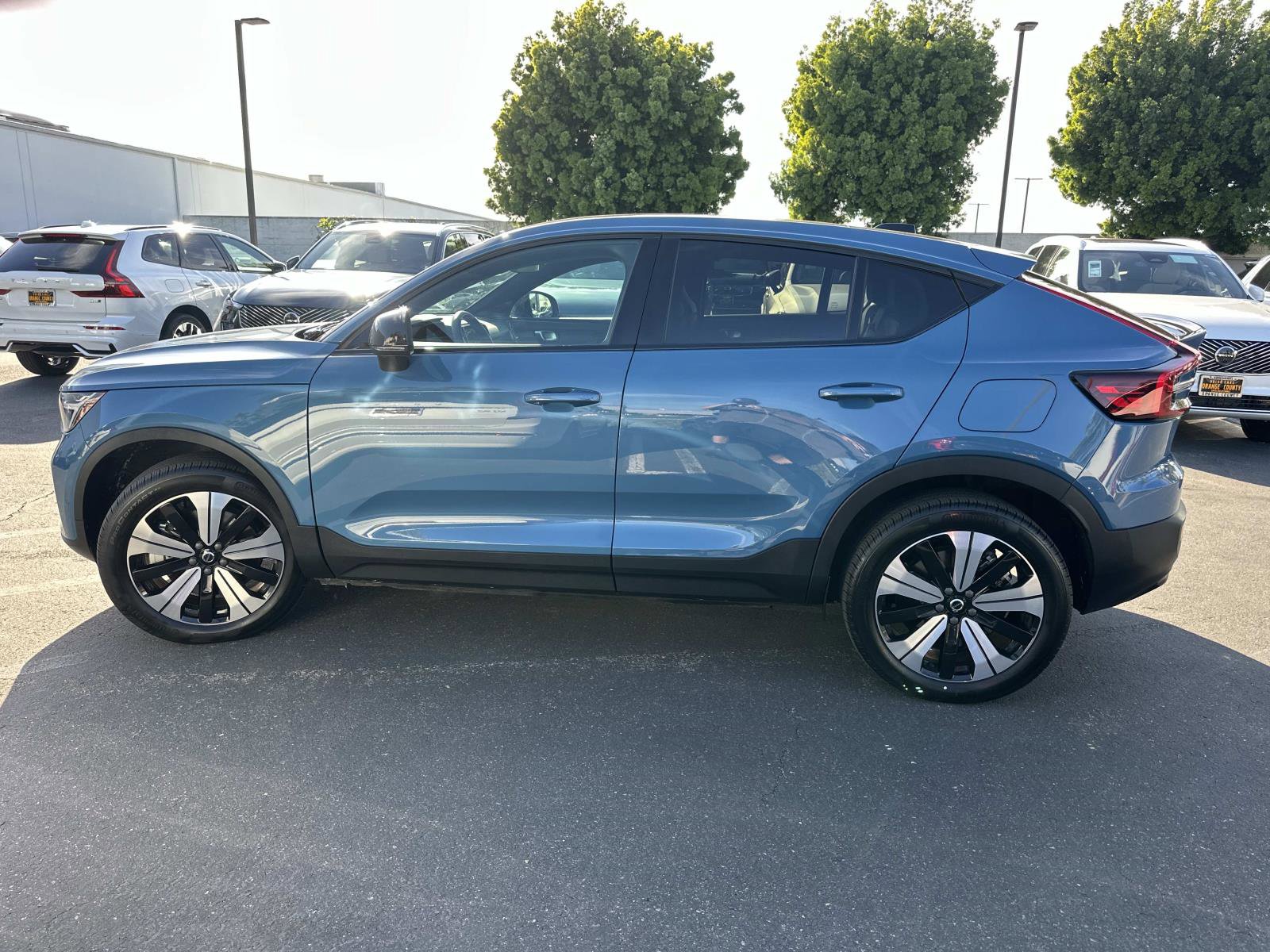 Certified 2023 Volvo C40 P8 Recharge Plus image 8