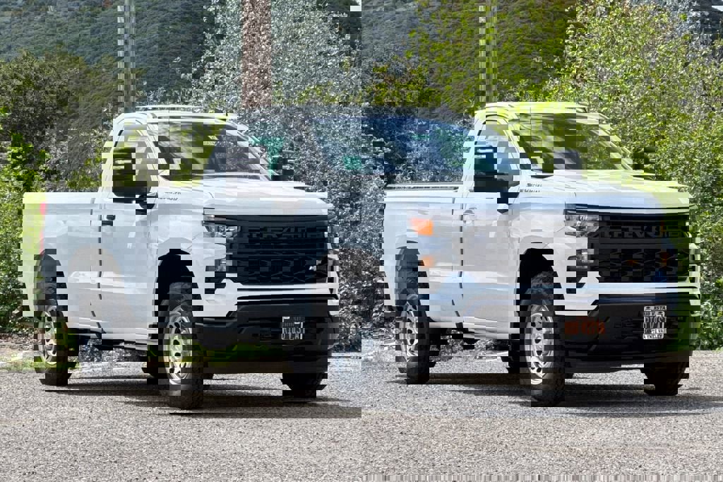 New 2026 Chevrolet Silverado 1500 W/T image 2