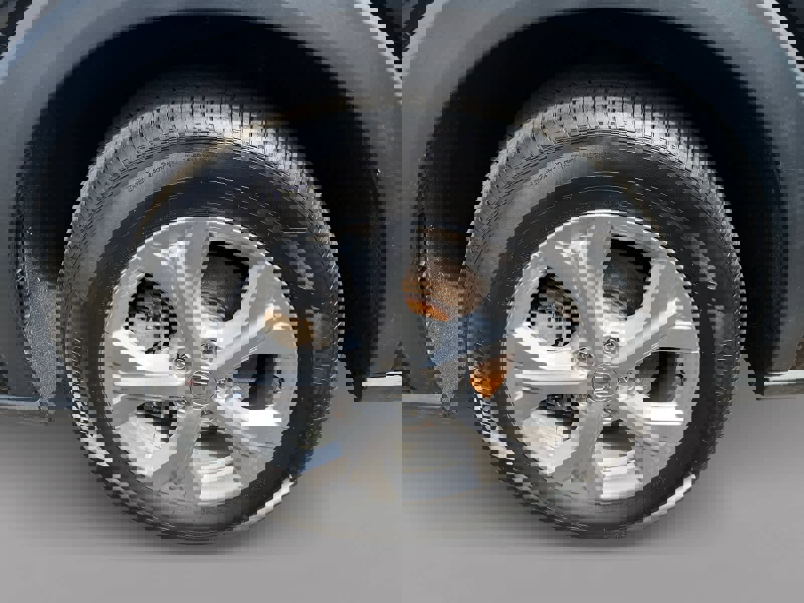 Used 2024 Honda HR-V LX image 9